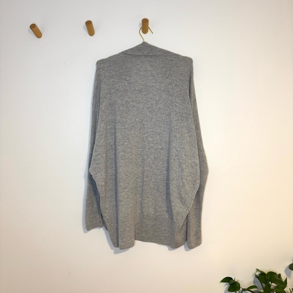 Athleta Gray Cashmere Wool Nirvana Cocoon Pranayama Wrap Cardigan Sweater Medium - Picture 2 of 10
